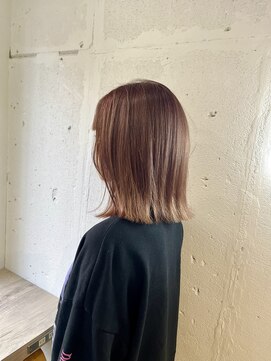 ヘアーワークス ヘルム 渋谷店(HAIR WORKS HELM) [HELM渋谷］ベージュ