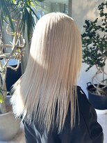 ヲタク(wotaku.)&nbsp;ホワイトブロンドハイトーンダブルカラームラ修正ブリーチ髪色