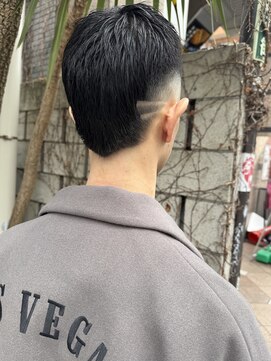 ローグ(Logue) バーストフェード/クロップ/スキンフェード/メンズカット