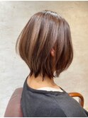 透明感◎明るい白髪染め×丸みショートボブ[30代/40代/50代]