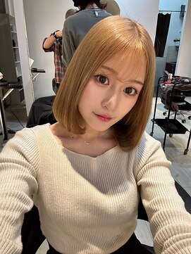 インク サカエ(inq sakae) ブリーチカラーベージュ/ミディアムボブ