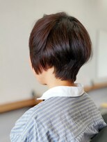 ニニィ(Ninny) 艶髪ショート30代、40代、50代
