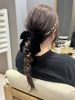 オーセンヘア(AUTHEN.HAIR)&nbsp;お呼ばれアレンジ　編みおろしヘア