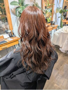 ヘアードレスビュー(hair dress V.I.E.W) 巻き下ろしロングヘア