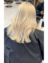 サロウィン 那覇店(SALOWIN)&nbsp;ブロンドカラー