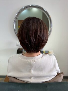 ビィーワンイースト(Be 1 EAST) ショートボブ