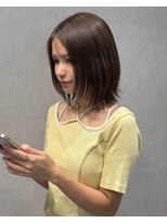 ミーク(meak)&nbsp;まろやかなツヤと動きで作るレイヤーボブ