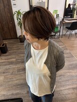 トルヴェ(Toruve)&nbsp;くせ毛を活かして女性らしくコンパクトショート