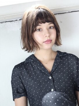 コム(com by neolive) ゆらボブ