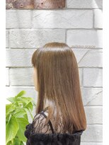 イーハトーヴヘアー(Yehatov) 【やりすぎない丁度いいカラー】アプリエミルクティーベージュ