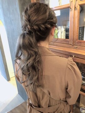 ロティー(loty) 《loty酒井美紀》二次会ヘア×ゆるポニー