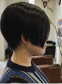 アシンメトリーショートボブ