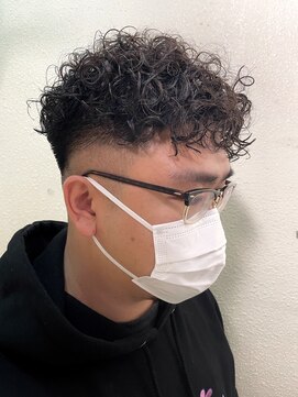 ボアソルテ(Boa Sorte) スキンフェード×ハードパーマ