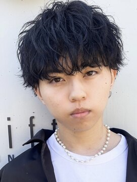 ウェイビーエフティフィフス 横浜西口(WAVEY ft.fifth) 波巻きツイストスパイラル無造作メンズマッシュショートパーマ