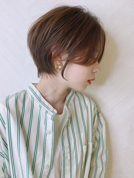 ロンド ストラーダ 心斎橋(Lond strada) ショート×ハイライト白髪ぼかし×シルキーベージュ[心斎橋]