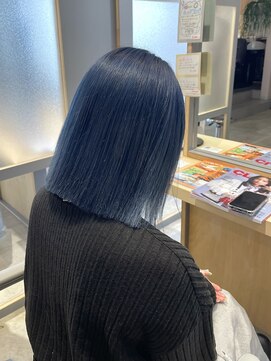 エクリュ(ecru) breach × Blue