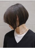 前下がりグラデーションボブ奥行き色気オトナ大人多毛直毛