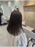透明感オリーブベージュ