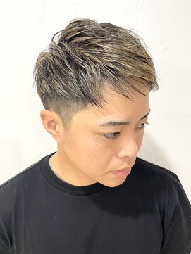 グラビートーキョー(GRABY tokyo) ベージュメッシュ×ツーブロック マッシュベース