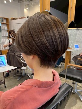 アコロン 武蔵小杉(acoron.) 柔らか丸みの大人ショートボブ【武蔵小杉】