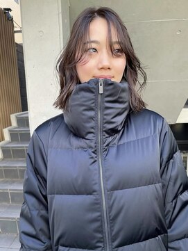 レイヤーボブ×明るめアッシュ