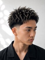 ノラ ギンザ(NORA GINZA)&nbsp;アップバングショートセンターパートツーブロックシャドウルーツ