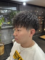 バーバートミーズ(BARBER Tommy's) 20代ツイストパーマビジネスショートツーブロック