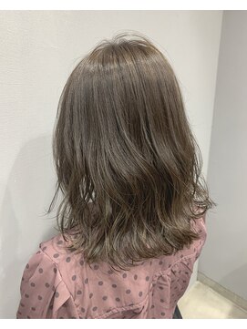 レイドバック(LAID BACK) 【代官山LAIDBACK】ナチュラルハイライトで透明感