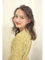 マグノリア オモテサンドウ(MAGNOLiA Omotesando)&nbsp;ふわふわウェーブパーマでイメチェン・・・HINATA