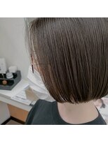 ヘアースポットイング(ing) ワンレン×オリーブアッシュ