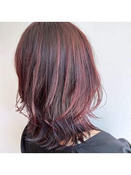 美容室 アイディー i-dee ピンクハイライト