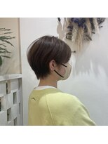 フゥカ 類家店(fuka)&nbsp;八戸ナチュラルふんわり丸みショート20代30代40代