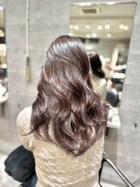 アンダーバーホワイト(_WHITE)&nbsp;レイヤーカット　ロングレイヤー　艶カラー