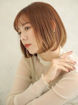 クリスタルマジック 伊賀店(CRYSTAL MAGIC)の写真/ずっとお洒落を楽しめる♪大人女性のためのグレイカラー。白髪もしっかりカバーし透明感のある艶髪に◎