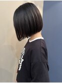 切りっぱなしマニッシュボブ