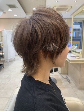 アッシュ 仙川店(Ash) メンズライク ハンサムショート ジェンダーレスオリーブベージュ