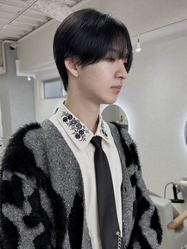 メンズサロン トレヘアー 京都烏丸店(tRe hair) ブルーブラック　フェザーパーマ　サーフカール　センターパート