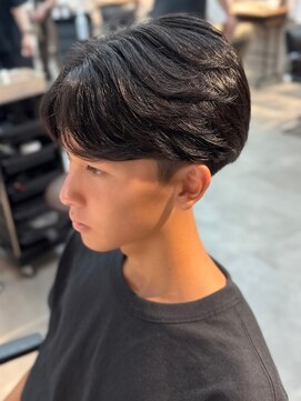 シーフ 千葉(Cyf) MEN’S HAIR/千葉駅/センターパート/曲がる縮毛矯正/齊藤大樹