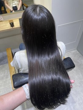 リタ(rita.) まつだて/グレージュ/地毛風/艶髪/透明感