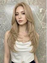 ロウル 渋谷(LOWRL)&nbsp;リバースセンターパート/似合わせカット/ウェーブミディアム/