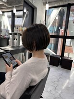 エンディアリング 東銀座(Endearing)&nbsp;肩上ボブ大人可愛いボブひし形ボブアッシュベージュ３０代４０代