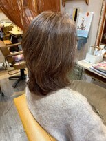 キャメル ヘアーデザイン(Camel hairdesign)&nbsp;繊細な明度差が映すミディアムレイヤーの軽やか質感ヘア
