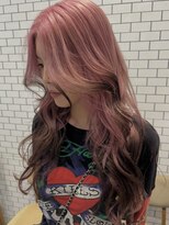 ビビバイマグ(bivi by Mag) 春色◎ピンクデザインカラー×ルーツカラーで大人レイヤーカット