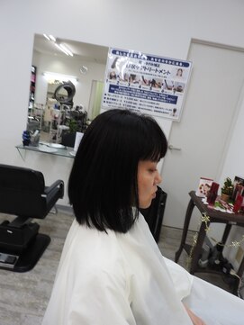 イオカ ビューティーショップ 富雄店 テクスチャーボブ