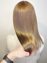 アンサム 経堂店(UNSOME)