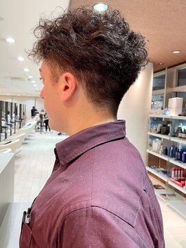 エアー 銀座(air) ★岡田有加★20代30代/刈り上げビジネスショート【メンズ】