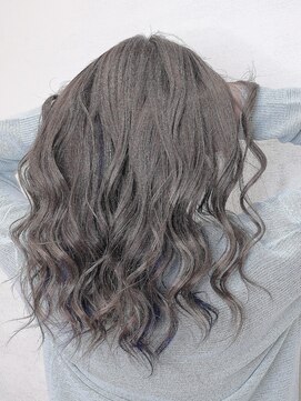 フェアリーテール つきのわ店 ヘーゼルグレージュ　パープルインナー