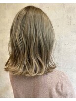 リュミエ ドゥ マッシュ(Lumier de mashu) 透明感オリーブベージュ