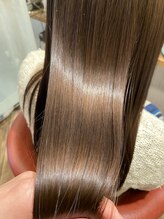 ハナワ エビス トウキョウ ヘアーサロン(HanaWa ebisu tokyo hair salon) 髪質改善　ハイトーンでもツヤツヤ