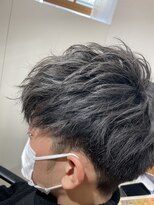 トンネルヘアー(Tunnel hair) Vマッシュ